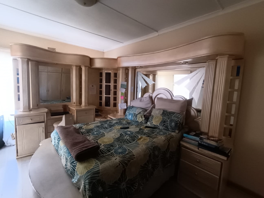 3 Bedroom Property for Sale in Riviera Northern Cape